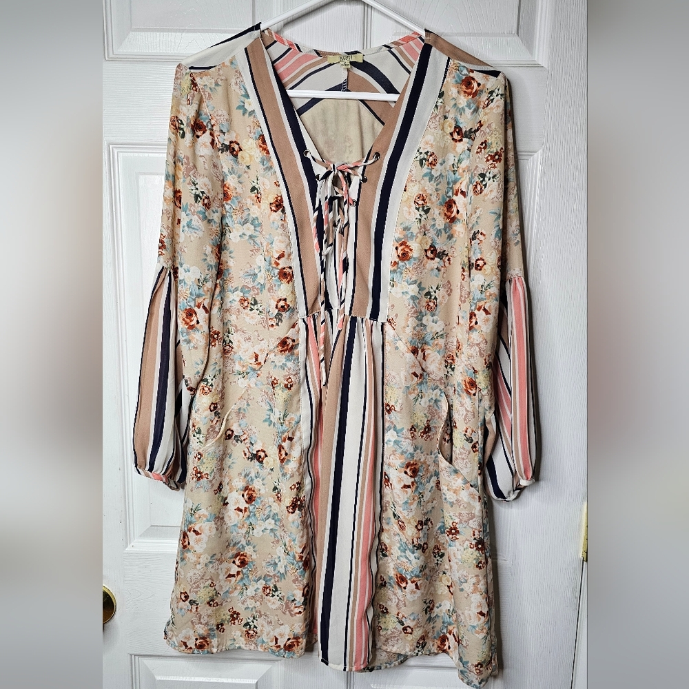 Kori BOHO Dress With Pockets And Puff Sleeves Size M